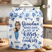 Gift For Mother,Gift For Grandma,Love,Baking  - Grandma Never Runs Out Of Kisses Or Cookies - Personalized Cookie Jar