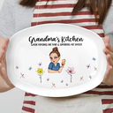 Gift For Mother,Cooking,Grandma - Grandkids,Grandma's Hobby,Gift For Grandma - Grandma's Kitchen Where Memories Are Made - Personalized Plate