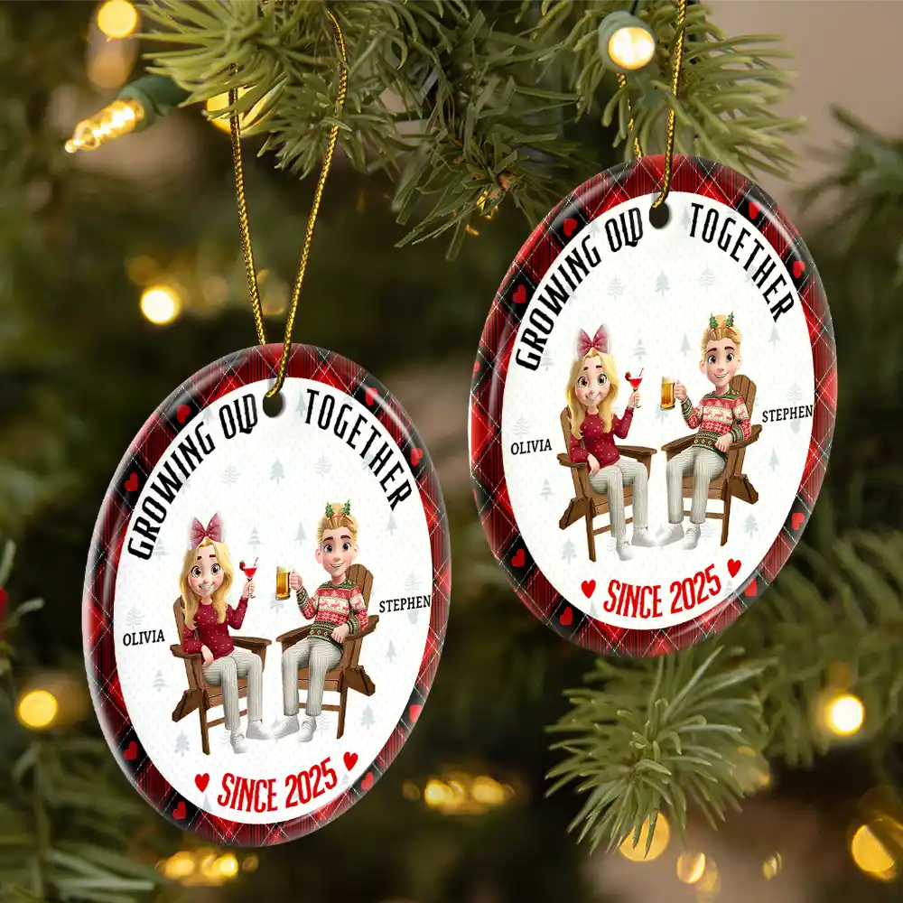 Gift For Couples, Old Couples, Gift For Wife, Gift For Husband, Christmas, Happy - Growing Old Together - Personalized Circle Ceramic Ornament