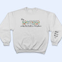 This Mama Wears Her Heart On Her Sleeve - Birthday, Loving Gift For Mom, Mother, Grandma, Grandmother - Personalized Sweatshirt With Sleeve Imprint
