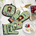 I Am The Secret Ingredient - Gift For Cooking Lovers, Gift For Mother - Personalized Oven Mitts, Hot Holders