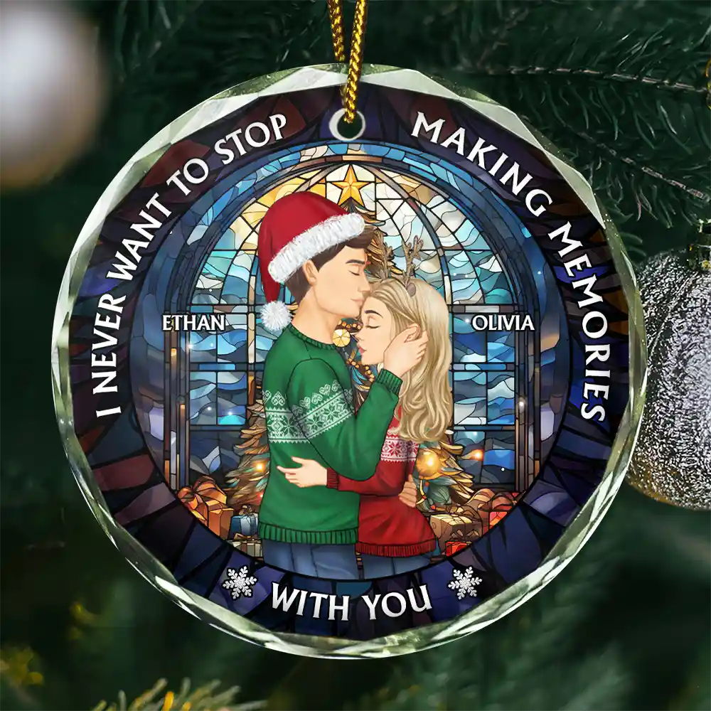 Christmas Couple Sideview Stained Glass Making Memories - Personalized Circle Glass Ornament