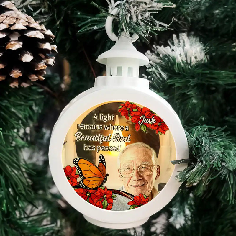 Christmas,Memorial,Custom Photo,Family,Sad - Custom Photo A Light Remains Where A Beautiful Soul Has Passed - Personalized Candlelight Lantern Ornament