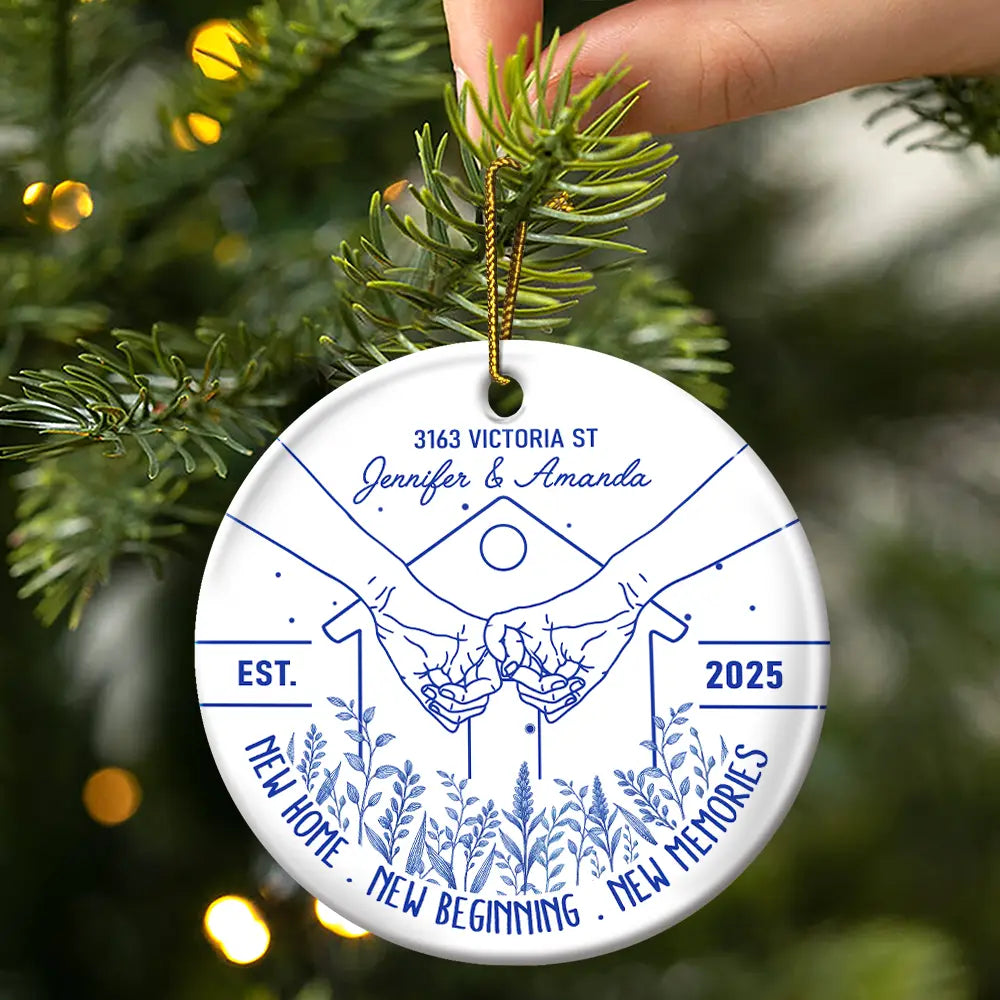 Gift For Couples,Gift For Husband,Gift For Wife,Christmas,Love - Holding Hands New Home New Beginning - Personalized Circle Ceramic Ornament