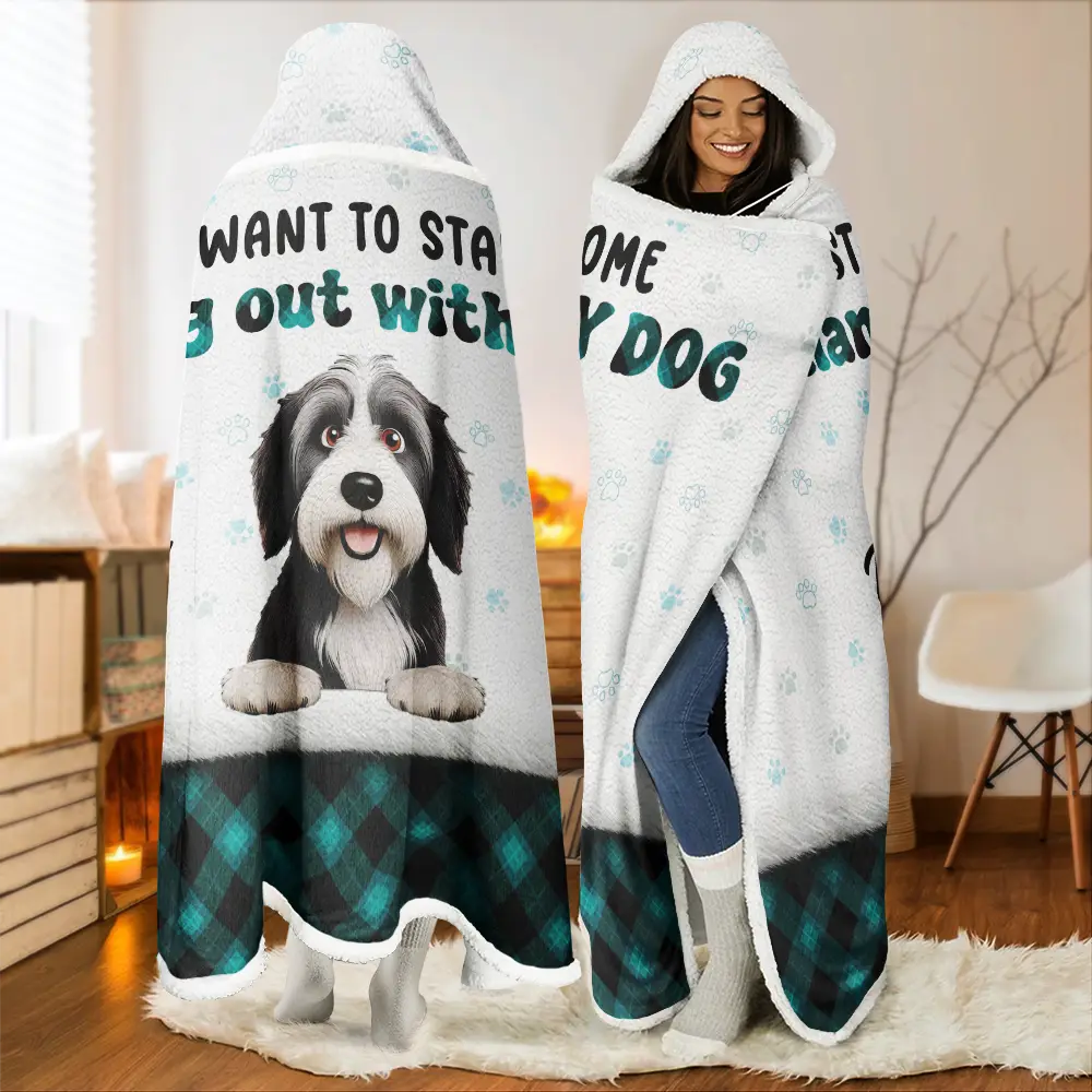 Dog Lovers,Dog Mom,Dog Dad,Gift For Women,Gift For Men,Christmas - I Just Want To Hang Out With My Dogs - Personalized Wearable Hooded Blanket