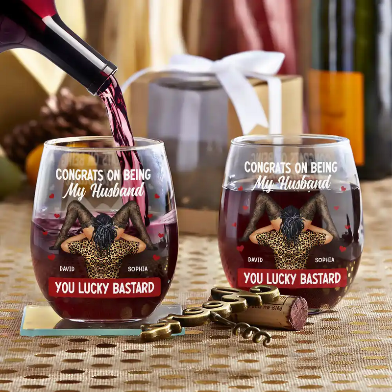 Gift For Couples,Old Couples,Gift For Husband,Gift For Wife,Gift For Boyfriend,Gift For Girlfriend,Custom Photo,Love - I Love Your Face Timber Couple - Personalized Stemless Wine Glass