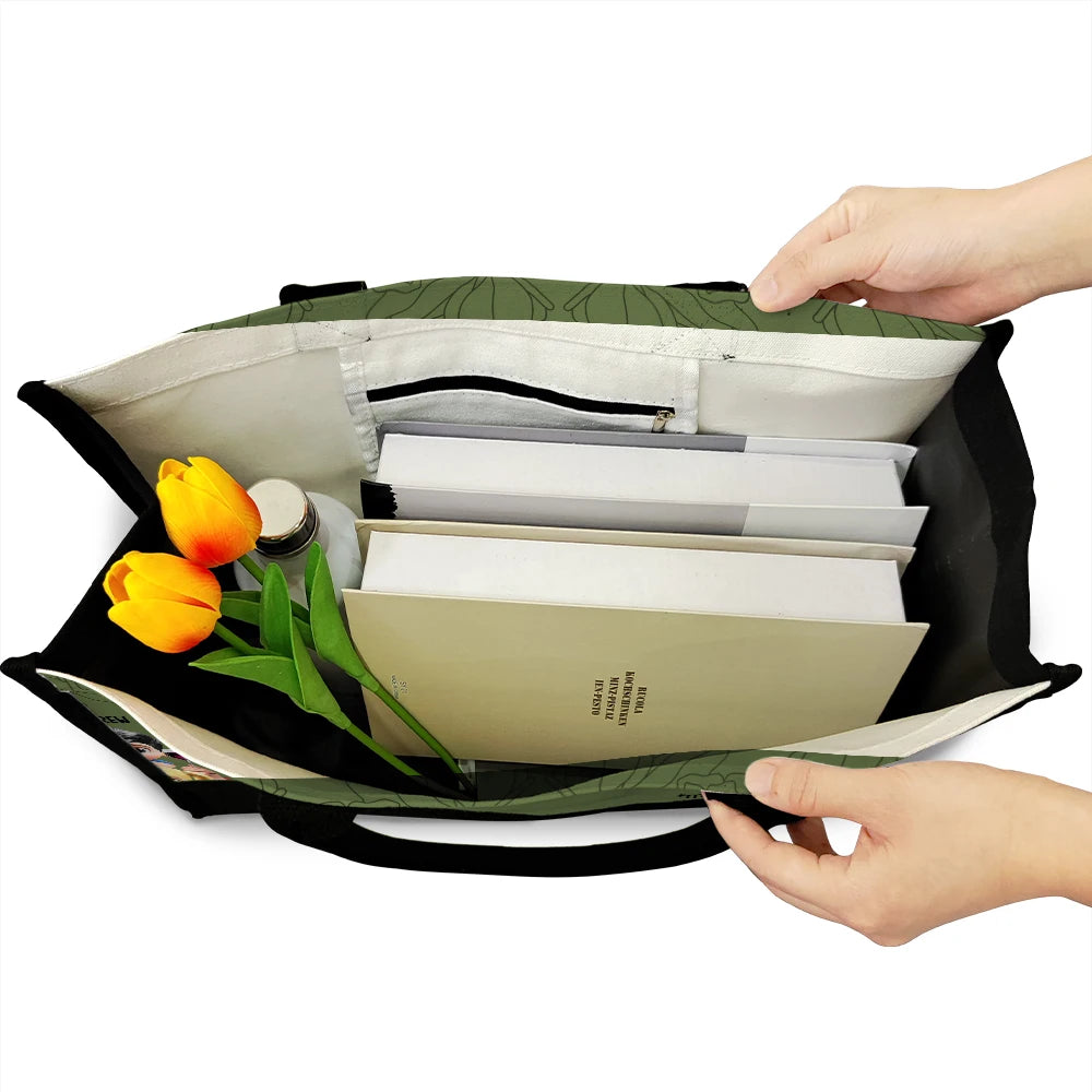 Gift For Grandma,Funny - Important Grandma Stuff Mainly Snacks Actually 3D Effect - Personalized Canvas Tote Bag