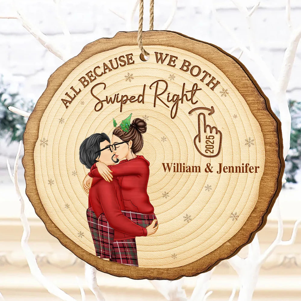 Christmas, Gift For Couples, Gift For Husband, Gift For Wife, Gift For Boyfriend, Gift For Girlfriend, Happy - It Started With A Message Online Dating Couple Side View - Personalized Custom Shaped Wooden Ornament