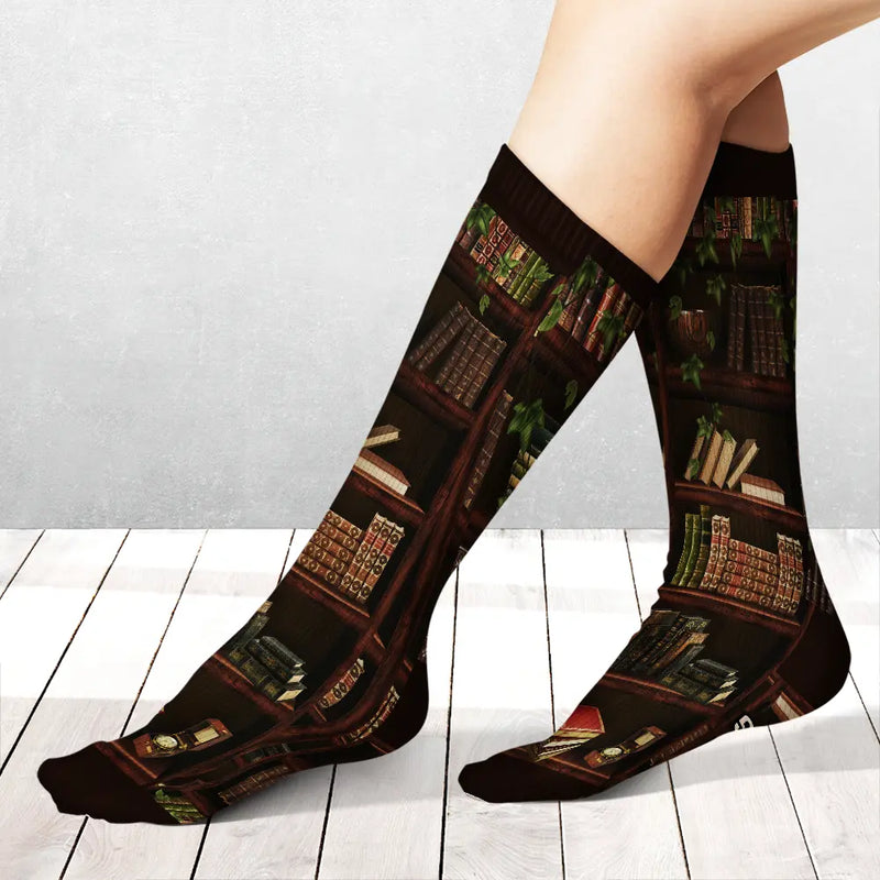 Gift For Yourself,Gift For Women,Reading,Happy,Gift For Men,Christmas - Just A Girl Who Loves Book - Personalized Socks