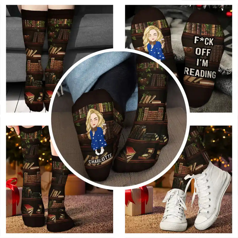 Gift For Yourself,Gift For Women,Reading,Happy,Gift For Men,Christmas - Just A Girl Who Loves Book - Personalized Socks