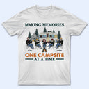Camping familial : souvenirs inoubliables - Cadeau pour la famille - T-shirt personnalisé