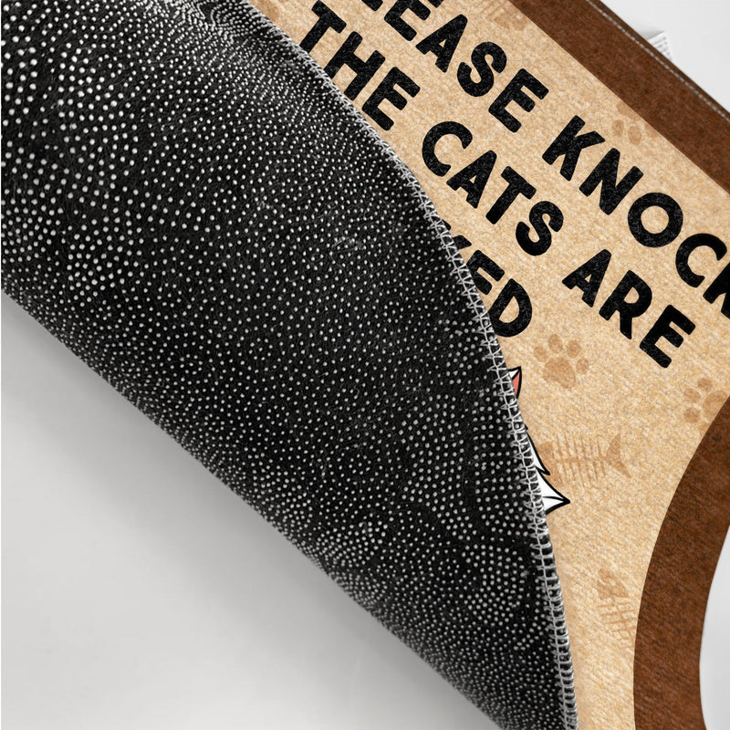 Cartoon Cat Please Knock The Cats Are Naked - Gift For Cat Lovers - Personalized Doormat