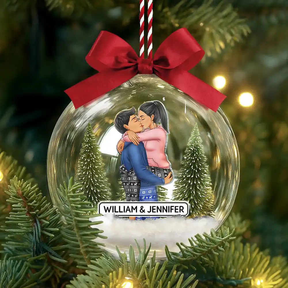 Gift For Couples,Christmas,Love - Kissing Couples - Personalized 3D Acrylic Ball Ornament