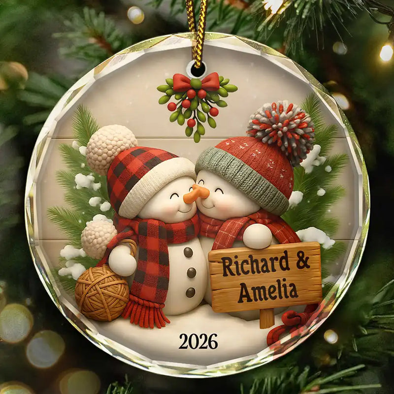Old Couples,Gift For Husband,Gift For Wife,Gift For Boyfriend,Gift For Girlfriend,Christmas,Love - Kissing Snowman Couple Christmas - Personalized Circle Glass Ornament