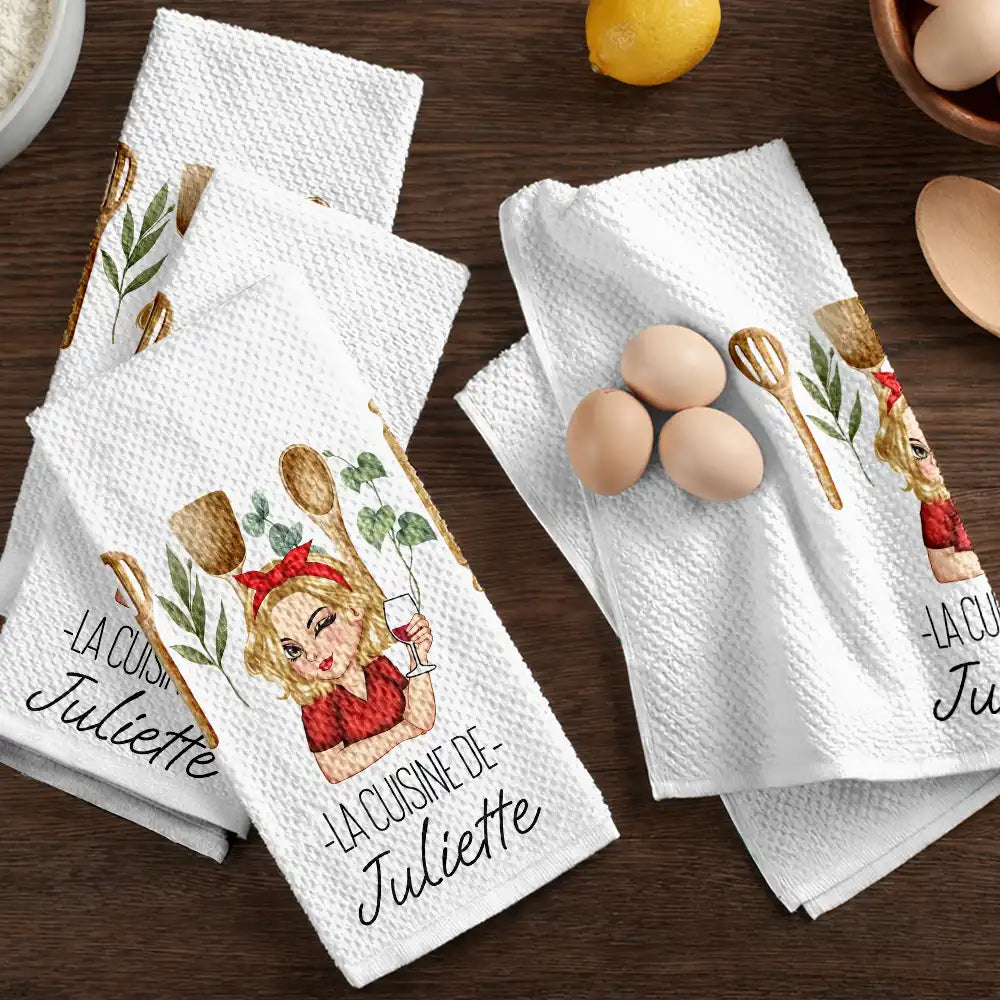 Gift For Wife,Gift For Girlfriend,Gift For Yourself,Gift For Women,Gift For Mother,Mom's Hobby,Gift For Grandma,Grandma's Hobby,Cooking,French,Non-Eng,Vector,Cozy - La Cuisine De Maman Mamie - Torchon De Cuisine Personnalisé