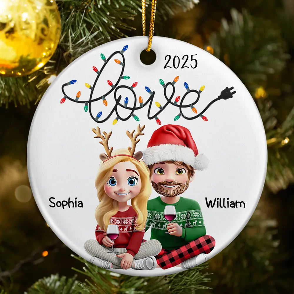Love, Christmas, Gift For Wife, Gift For Husband, Gift For Couples, Gift For Boyfriend, Gift For Girlfriend - Love Light Christmas 3D Couple - Personalized Circle Ceramic Ornament