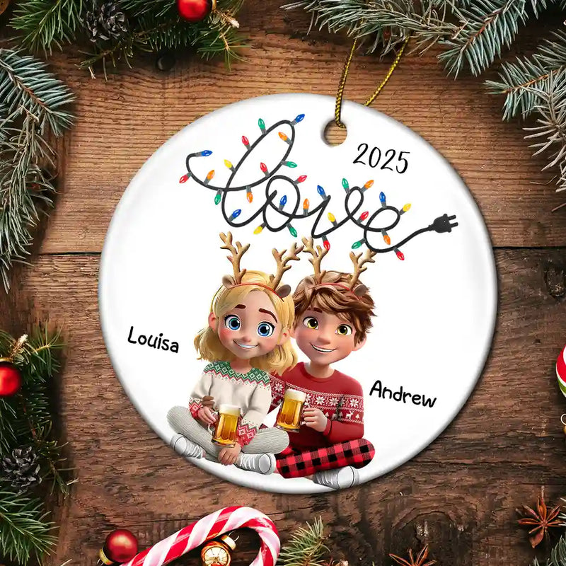 Love, Christmas, Gift For Wife, Gift For Husband, Gift For Couples, Gift For Boyfriend, Gift For Girlfriend - Love Light Christmas 3D Couple - Personalized Circle Ceramic Ornament