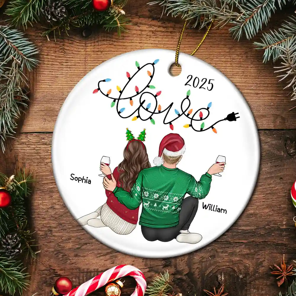 Love,Christmas,Gift For Wife,Gift For Husband,Gift For Couples,Gift For Boyfriend,Gift For Girlfriend - Love Light Christmas Couple - Personalized Circle Ceramic Ornament