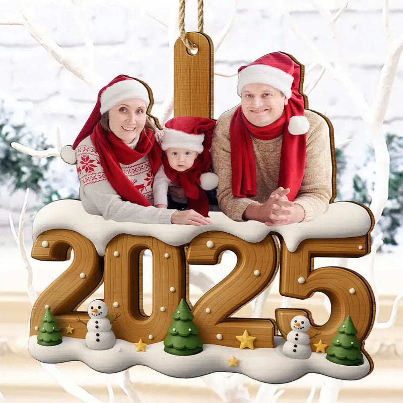 Custom Photo,Family,Gift For Grandparents,Parents,Gift For Kids,Happy,Christmas,Non-Eng - Custom Photo Christmas Family - Personalized Custom Shaped Wooden Ornament