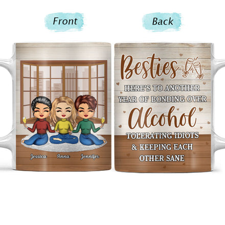 Tasse blanche personnalisée avec inscription « Besties Chibi » et « Liberty autour de l'alcool »