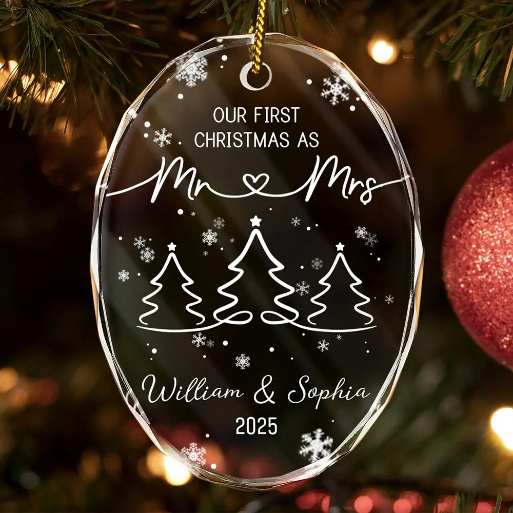 Love,Christmas,Gift For Wife,Gift For Husband,Gift For Couples,Married ,Engaged,Wedding - First Christmas As Mr & Mrs Pine Tree - Personalized Oval Glass Ornament
