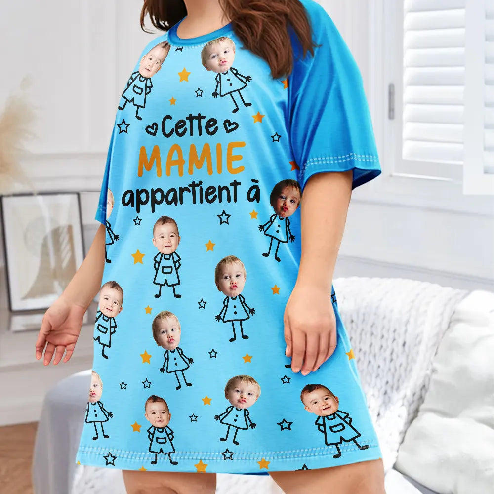 Gift For Wife,Gift For Yourself,Gift For Women,Parents,Gift For Mother,Gift For Grandma,Gift For Grandparents,French,Non-Eng,Photo,Icon,Adorable - Photo Personnalisable Cette Mamie Maman Appartient À - Robe T-Shirt De Nuit Femme Personnalisée