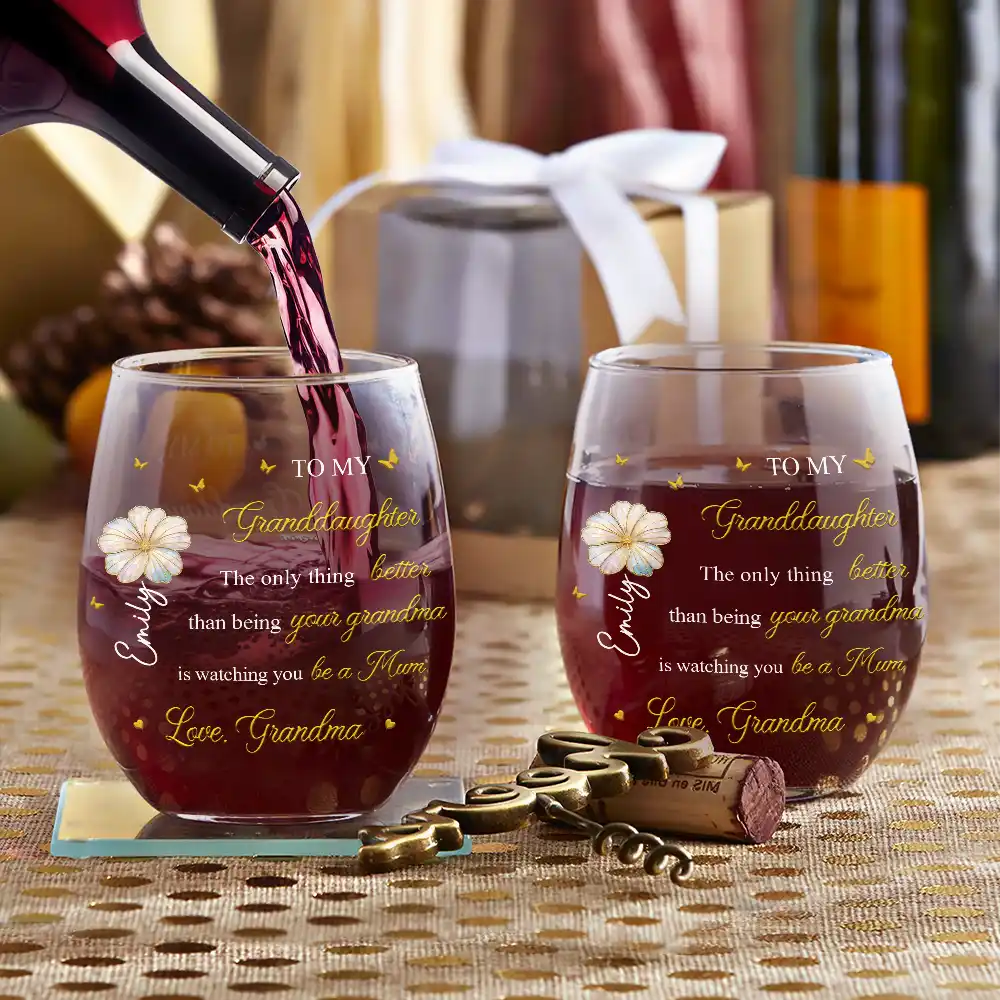 Gift For Daughter, Mom - Daughters (Adult), Gift For Women, Happy, Grandma - Grandkids, Gift For Grandkids - Mom Daughter The Only Thing Better Than Being Your Mother - Personalized Stemless Wine Glass