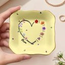 Gift For Mother, Grateful, Icon - Mom Grandma Sweetheart Birth Month Flower - Personalized Ring Dish