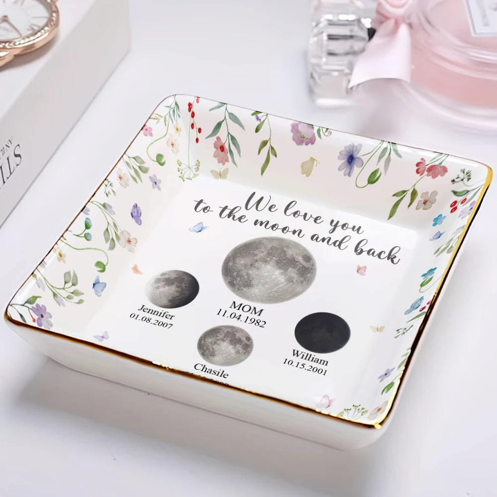 Gift For Mother,Gift For Grandma,Love,Non-Eng,Moon Phase - Moon Phase We Love You To The Moon And Back - Personalized Ring Dish
