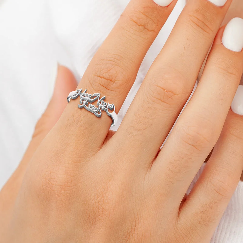 Gift For Wife,Gift For Girlfriend,Gift For Yourself,Gift For Women,Gift For Sibling,Gift For Sisters,Gift For Bestie,Love,Gift For Mother,Gift For Grandma - Multiple Initials With Heart - Personalized Custom Shaped Ring