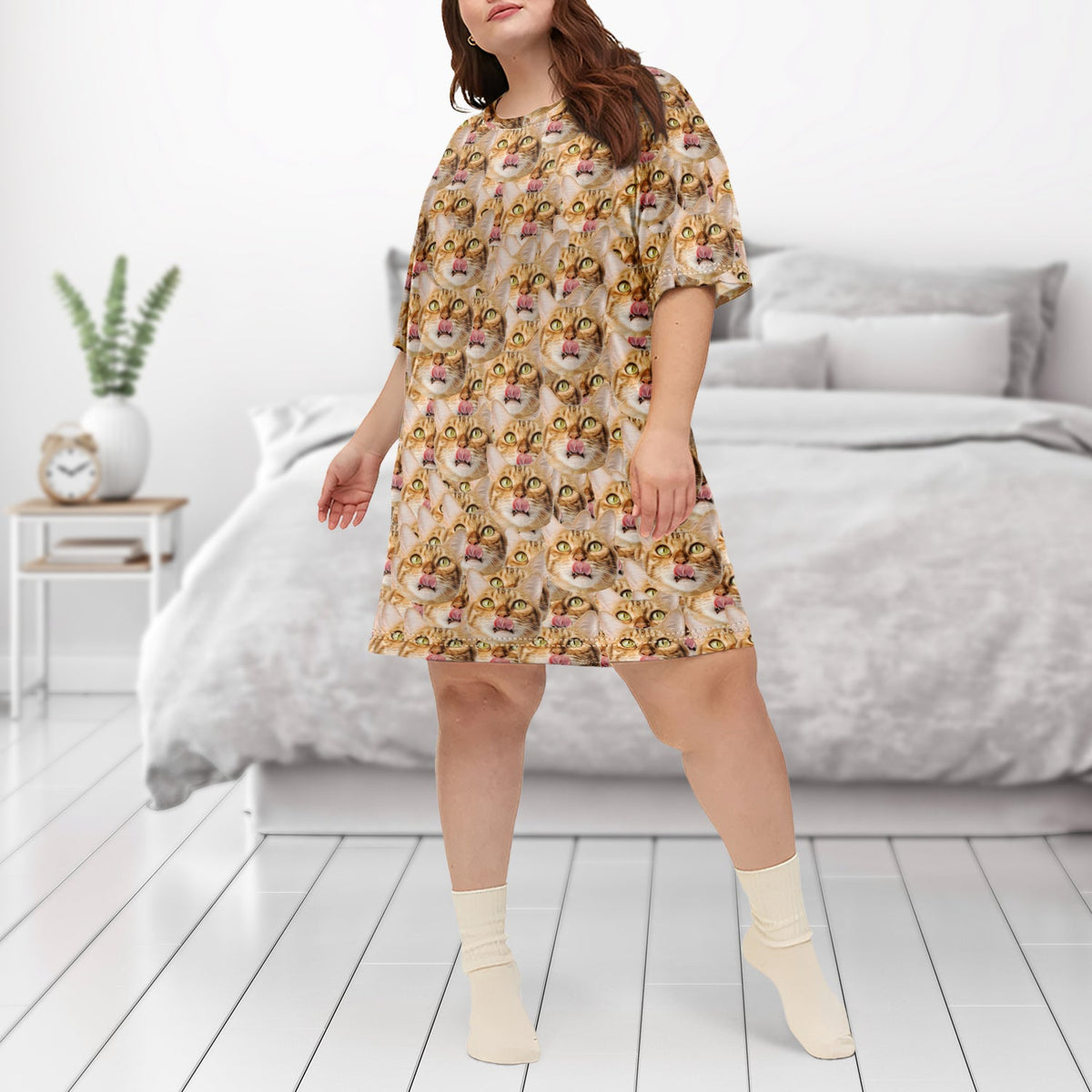 Custom Photo Pet Faces - Gift For Dog Mom, Cat Mom - Personalized Women's Sleep Tee