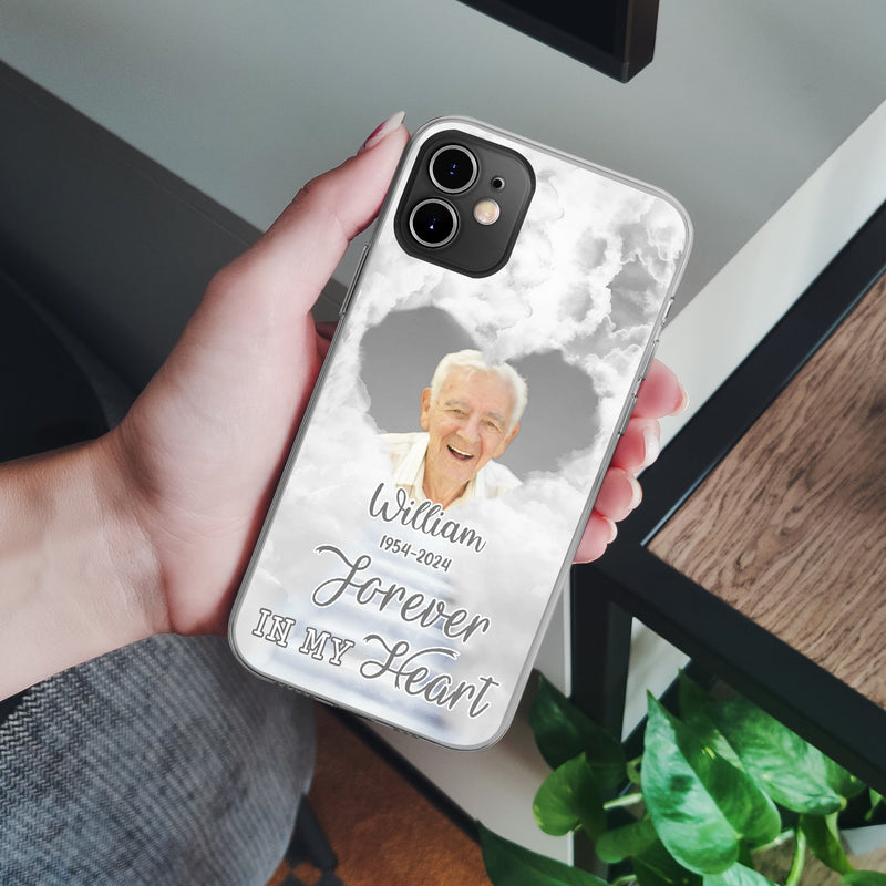 Custom Photo A Piece Of My Heart Lives In Heaven - Memorial Gift For Your Loved Ones - Personalized Clear Phone Case