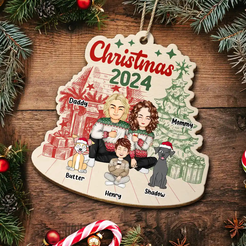 Family - Family 2024 Red Green - Personalized Custom Shaped Wooden Ornament