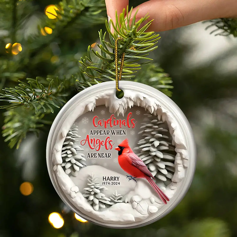Memorial - Cardinals Appear When Angels Are Near Memorial - Personalized Circle Ceramic Ornament