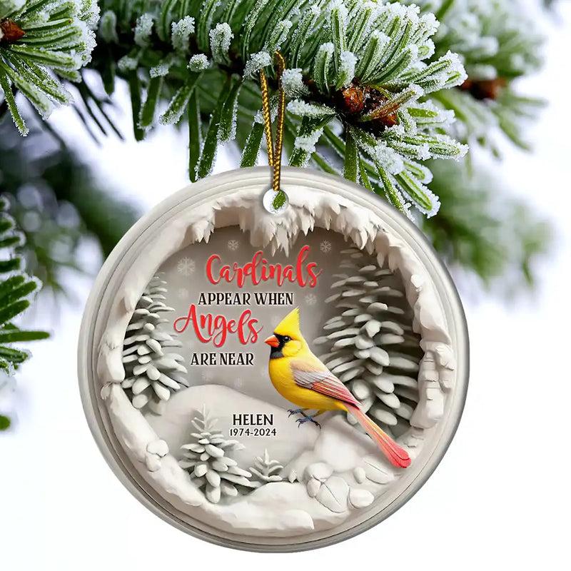 Memorial - Cardinals Appear When Angels Are Near Memorial - Personalized Circle Ceramic Ornament