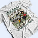 Je n'aurais jamais imaginé devenir une campeuse super sexy - Cadeau pour les amateurs de camping - T-shirt personnalisé