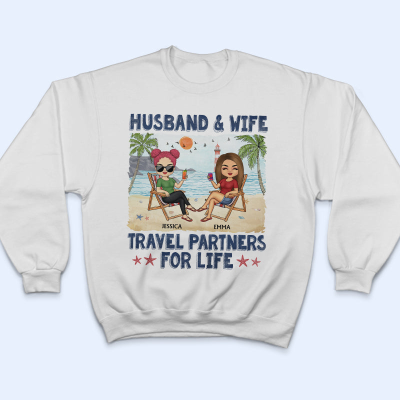 Mari et femme, partenaires de voyage pour la vie, voyage à la plage, mari et femme - Cadeau pour couple - T-shirt personnalisé