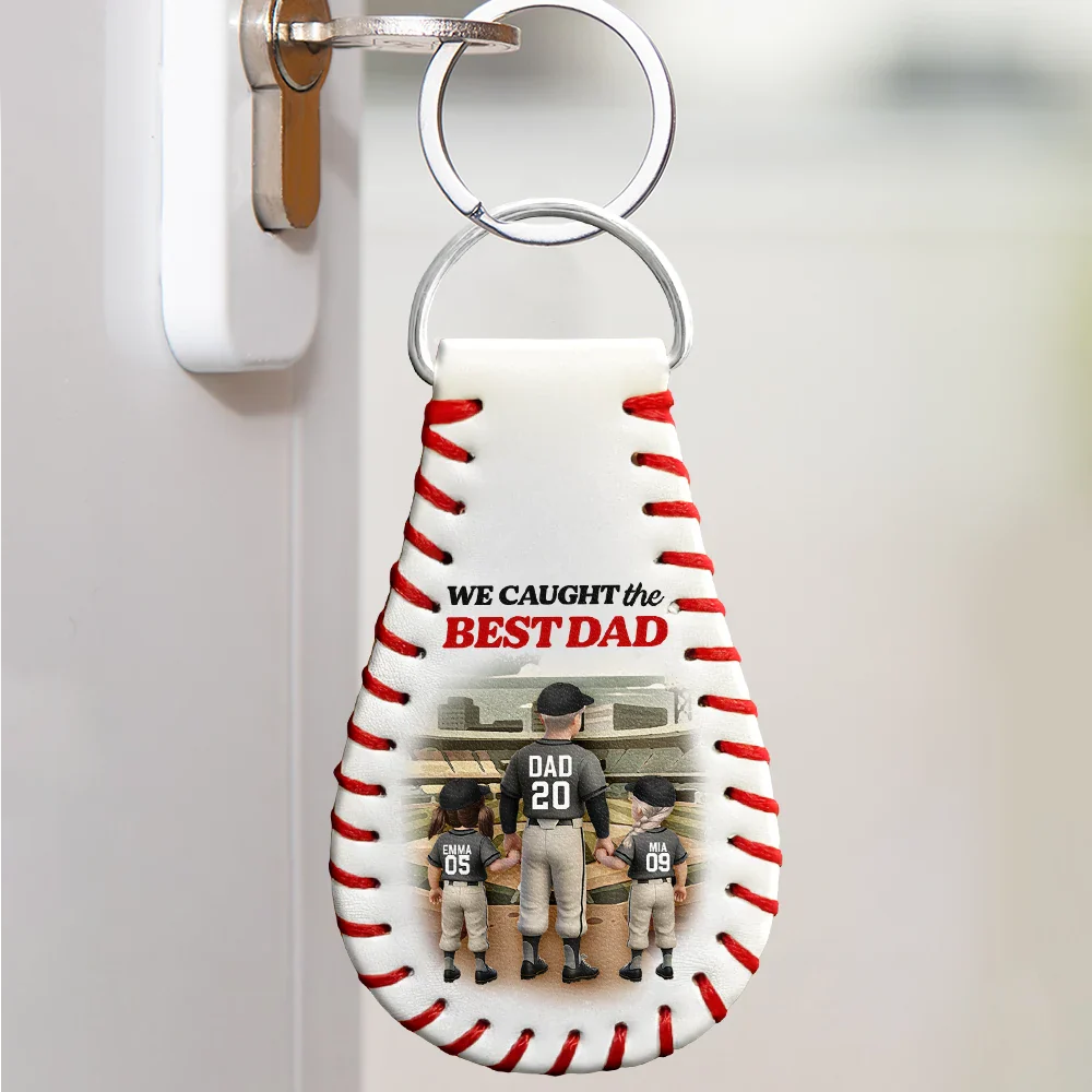 Gift For Father,Sport Dad,Baseball - Baseball Daddy's Team I Caught The Best Dad - Personalized Leather Baseball Keychain