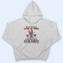 Mom Is Always Right - Gift For Dog Mom, Dog Lovers - Personalized T Shirt