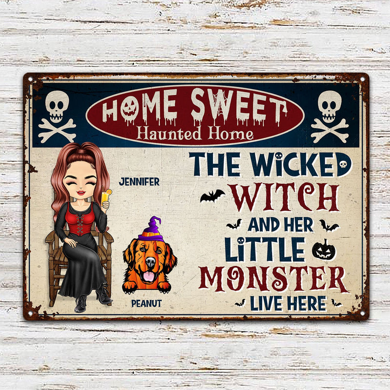 La méchante sorcière et ses petits monstres vivent ici - Panneau de jardin, décoration d'intérieur pour Halloween, cadeau pour les amoureux des chiens - Panneaux métalliques classiques personnalisés