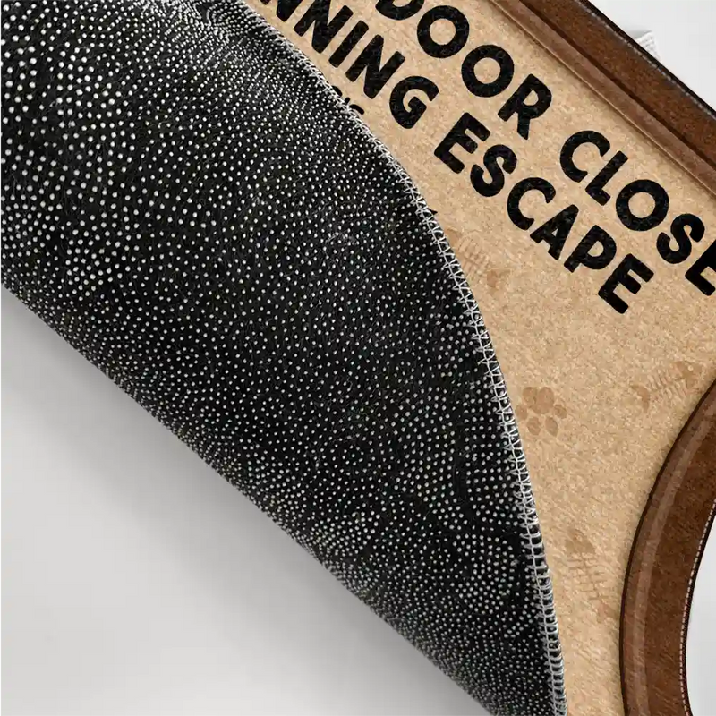 Cat Lovers, Cat Mom, Cat Dad - Please Keep Door Closed Cats Planning Escape Go Toward Cartoon - Personalized Doormat