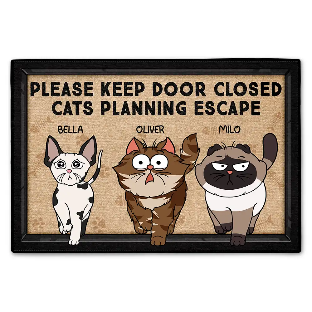 Cat Lovers, Cat Mom, Cat Dad - Please Keep Door Closed Cats Planning Escape Go Toward Cartoon - Personalized Doormat