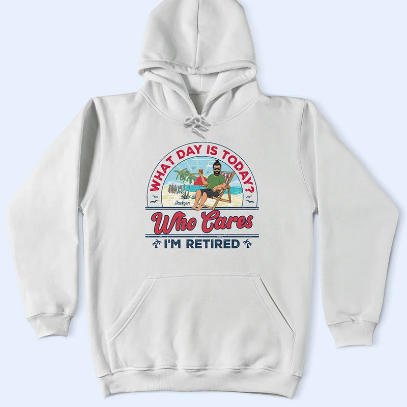 Gift For Yourself,Gift For Women,Gift For Men,Retirement,Beach - Retro Beach The Legend Has Retired - Personalized T Shirt
