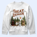 Pet Lovers,Pet Mom,Pet Dad,Happy - Retro Camping Treat Dealer - Personalized T Shirt