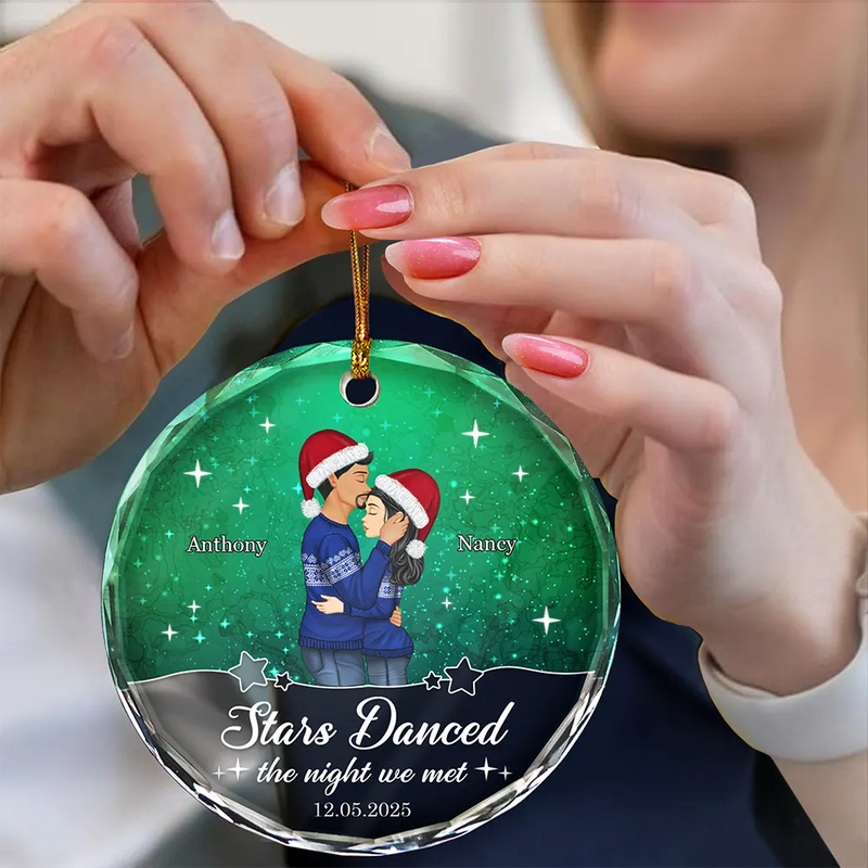 Gift For Couples,Gift For Wife,Gift For Women,Gift For Men,Gift For Husband,Gift For Boyfriend,Gift For Girlfriend,Love,Christmas - Stars Danced The Night We Met Couple - Personalized Circle Glass Ornament