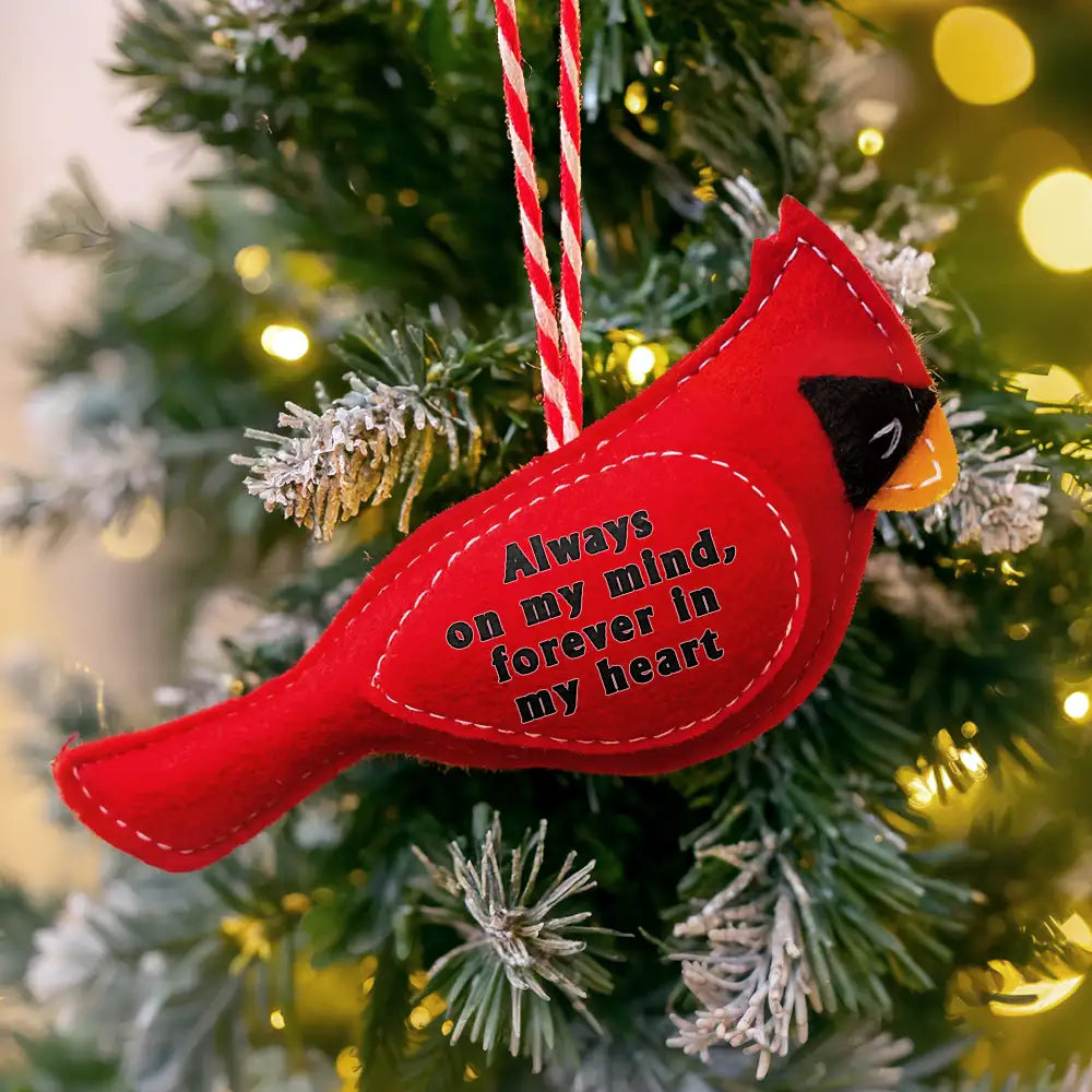 Family,Memorial,Love,Christmas - Memorial Cardinal A Gentle Reminder That We Are Never Far Apart - Personalized Wool Felt Ornament