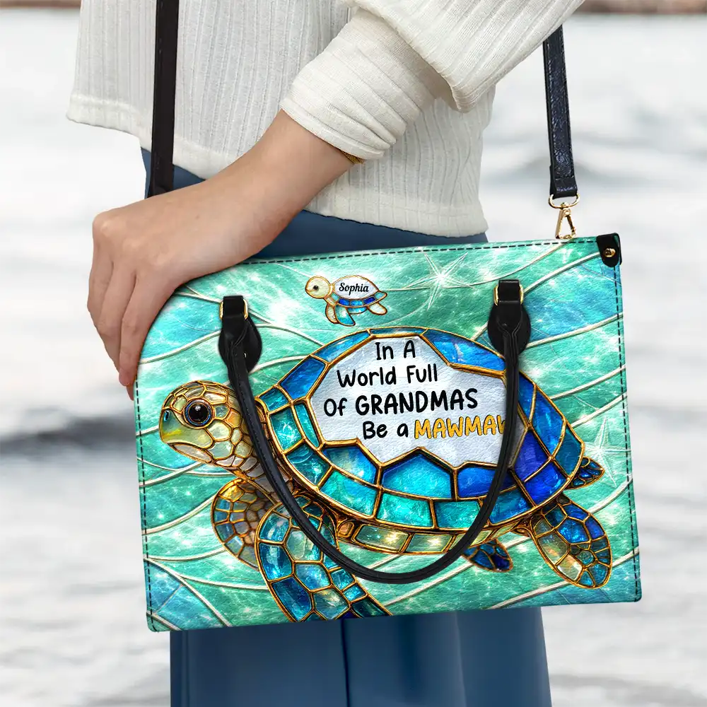 Gift For Grandma,Grandma - Grandkids,Beach,Happy - Turtle In The World Full Of Grandmas - Personalized Leather Bag