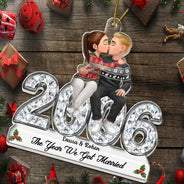Anniversary,Christmas,Romantic,Gift For Couples,Vector - The Year I Found My Missing Piece Romantic Couple Anniversary - Personalized Custom Shaped Acrylic Ornament