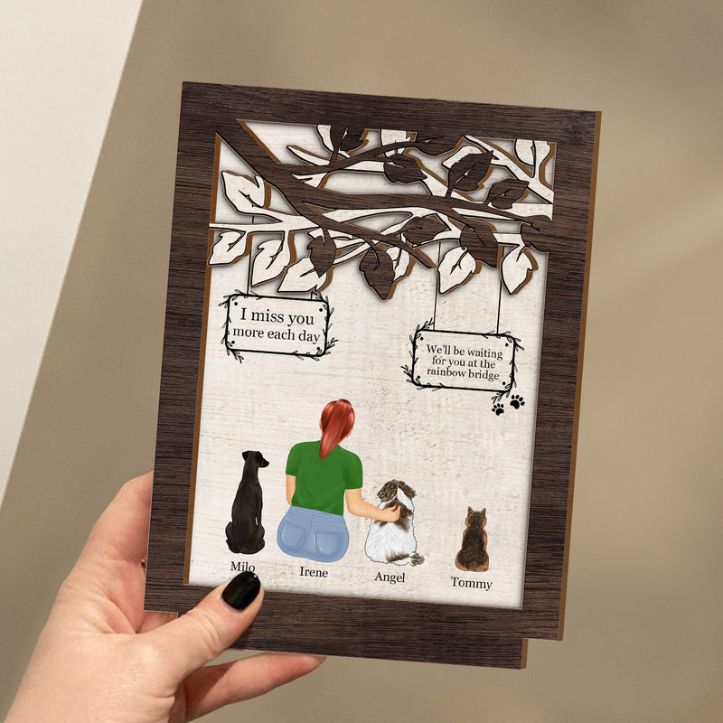 Tu me manques, je sais - Cadeau commémoratif pour les amoureux des chiens, maman de chien, papa de chien - Plaque en bois personnalisée à 2 couches 