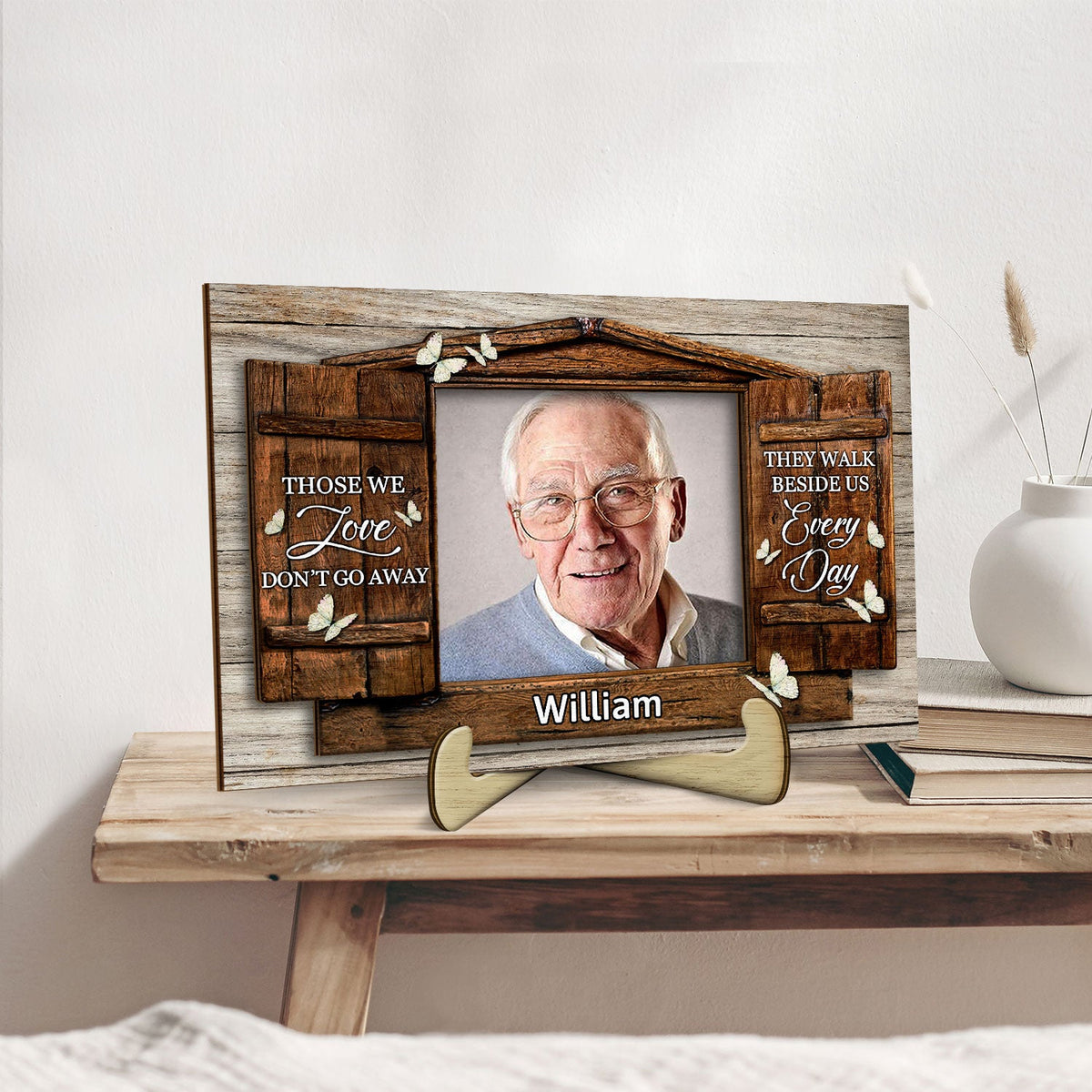 Photo personnalisée « Je suis toujours avec toi » pour fenêtre - Cadeau commémoratif et affectueux pour la famille, les frères et sœurs, les amis - Plaque en bois personnalisée à 2 couches avec support 